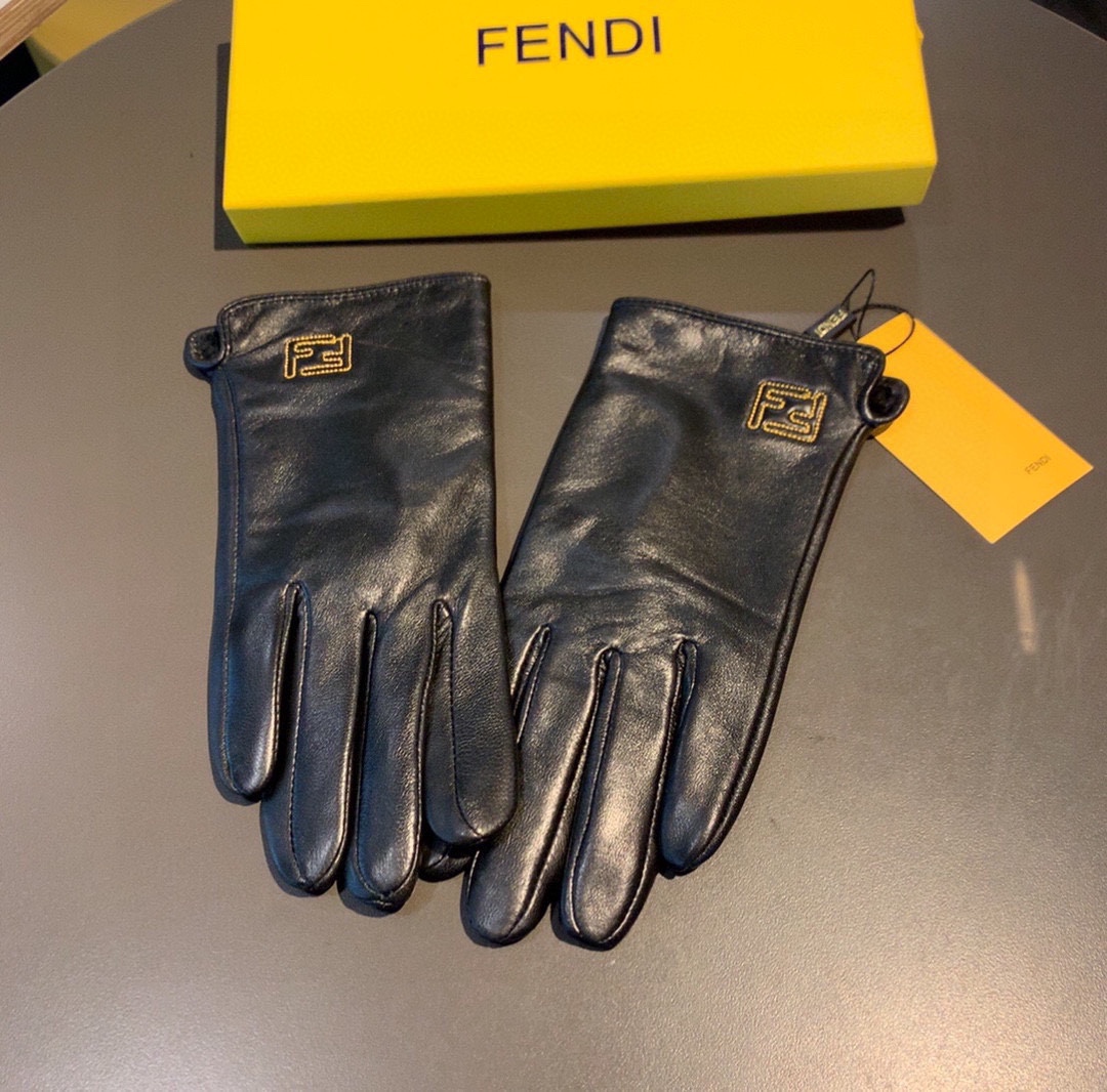 芬迪FENDI2023秋冬羊皮刺绣手套手机触屏值得对比同款不同品质秒杀市场差产品进口一级羊皮内里加绒经典