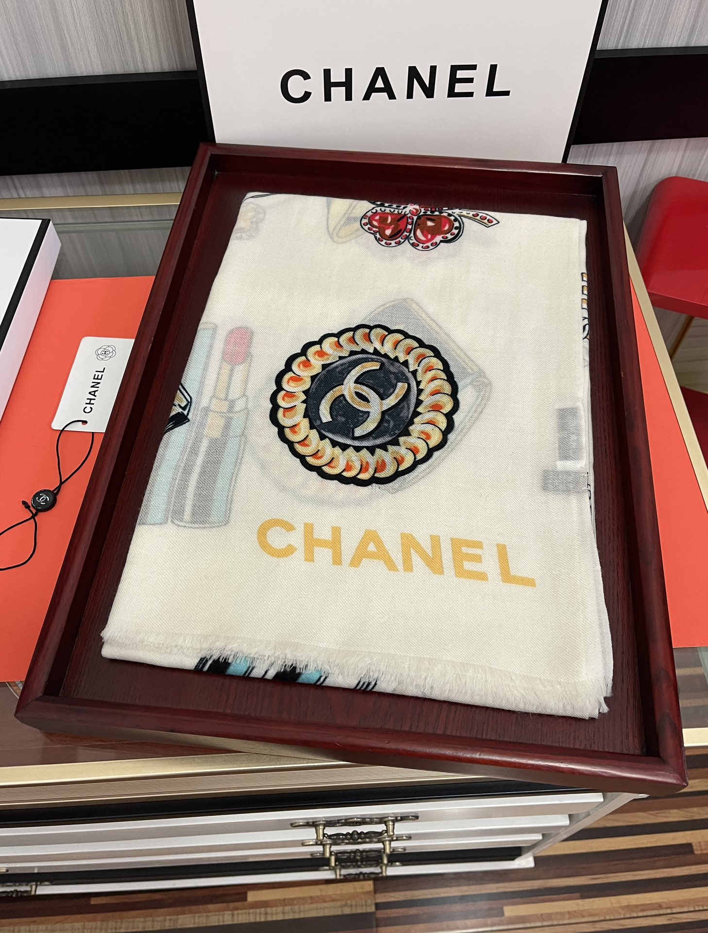 CHANEL香奈儿双c面戒指绒长巾