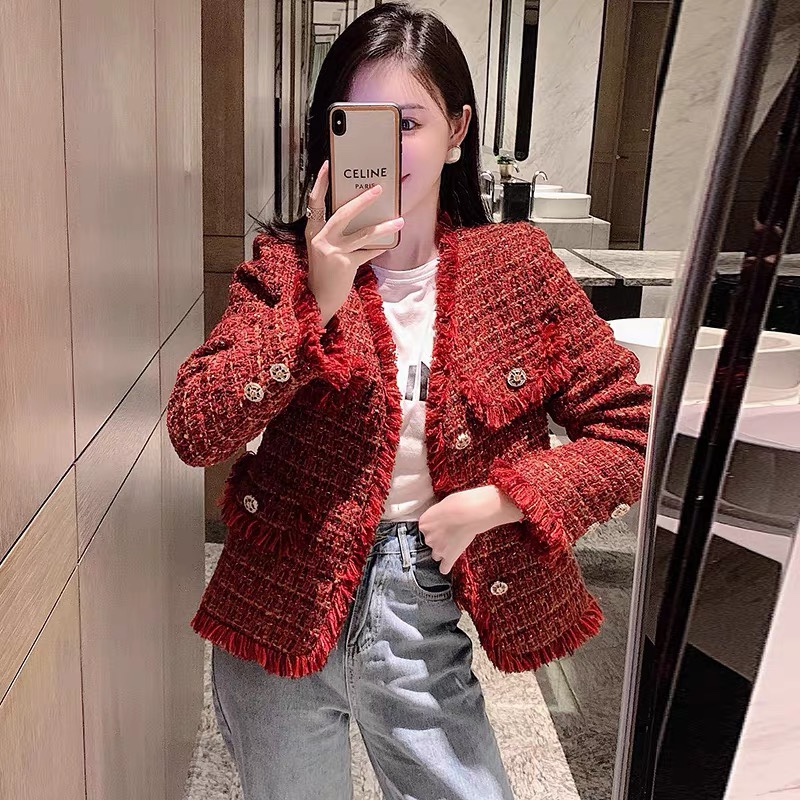 High-End Women’s Suit: Sandro Tonali’s Red Fragrance Coat and French Elegance