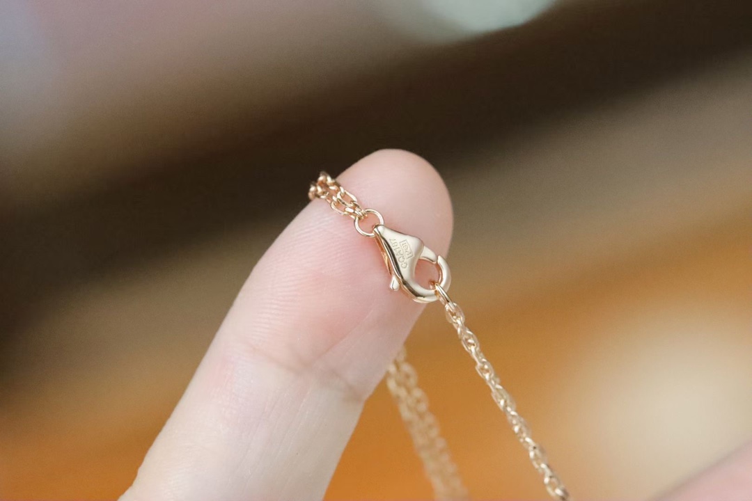 Cartier Cartier/卡地亚 单钻圆饼 锁骨项链