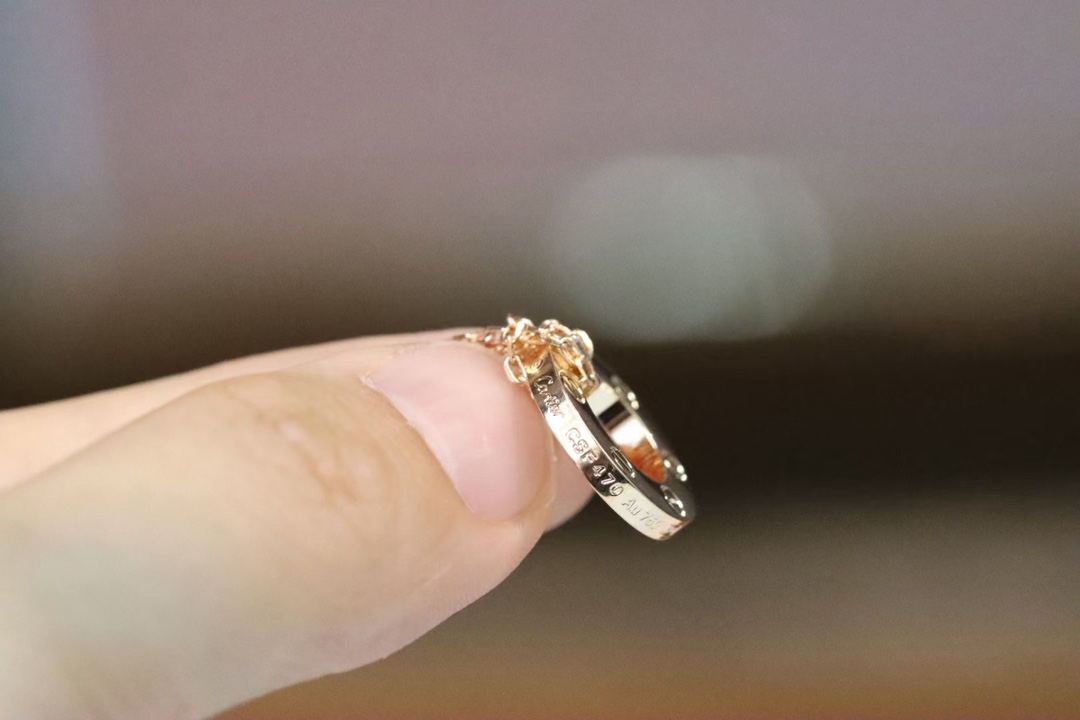 Cartier Cartier/卡地亚 单钻圆饼 锁骨项链