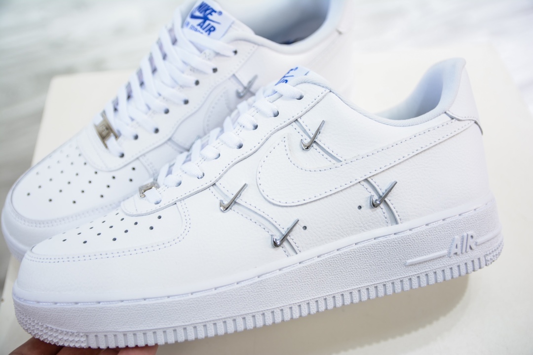 Nike Air Force 1'07 Low ”All white” Air Force One ”co-branded small silver hook” low-top casual sneakers CT1990-100