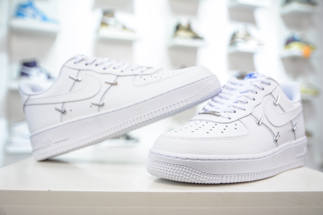 Nike Air Force 1'07 Low ”All white” Air Force One ”co-branded small silver hook” low-top casual sneakers CT1990-100