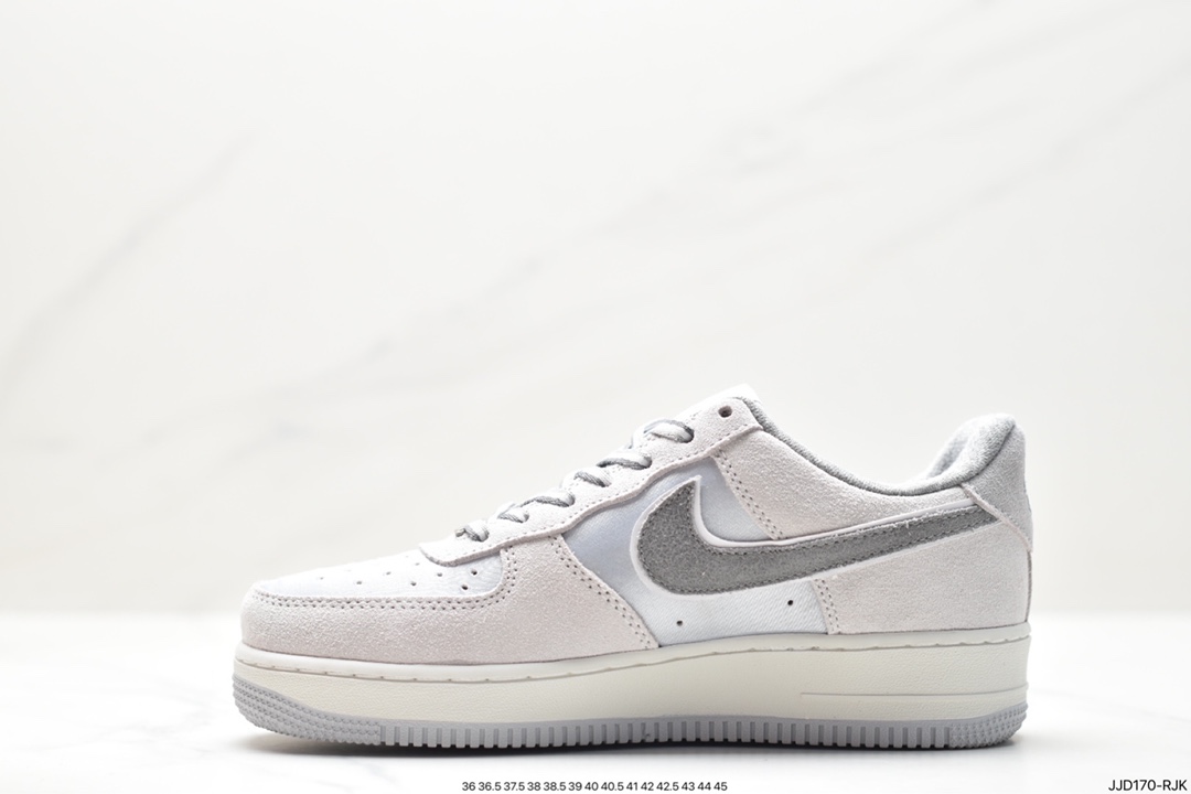 130 耐克Nike Air Force 1 Low 空军一号低帮百搭休闲运动板鞋 DO7195-025