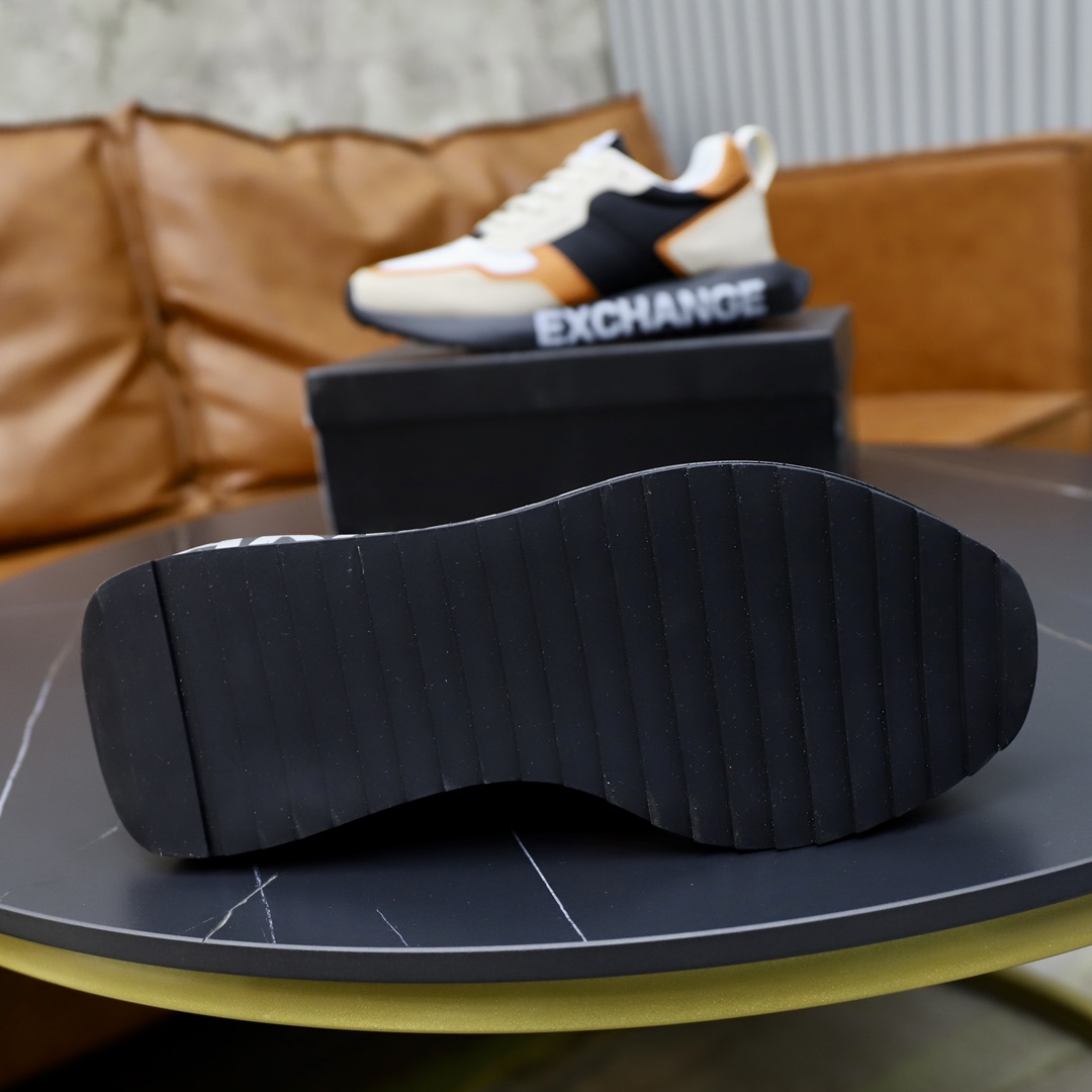 Precio de fábrica: Marca: Armani Tamaño estándar: 38-44 (45 personalizado) Grado: oficial con el mod