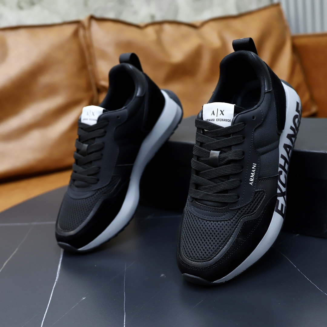 Precio de fábrica: Marca: Armani Tamaño estándar: 38-44 (45 personalizado) Grado: oficial con el mod