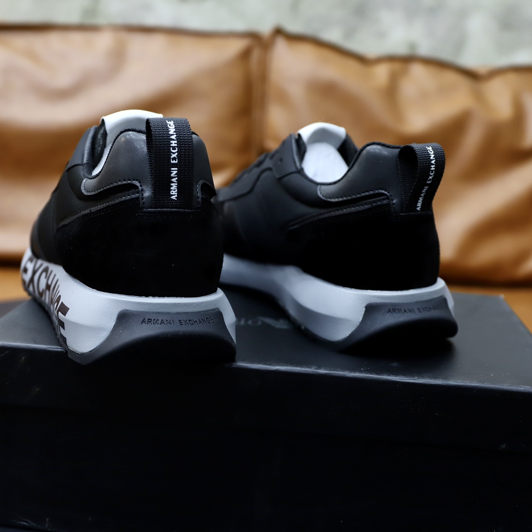 Precio de fábrica: Marca: Armani Tamaño estándar: 38-44 (45 personalizado) Grado: oficial con el mod
