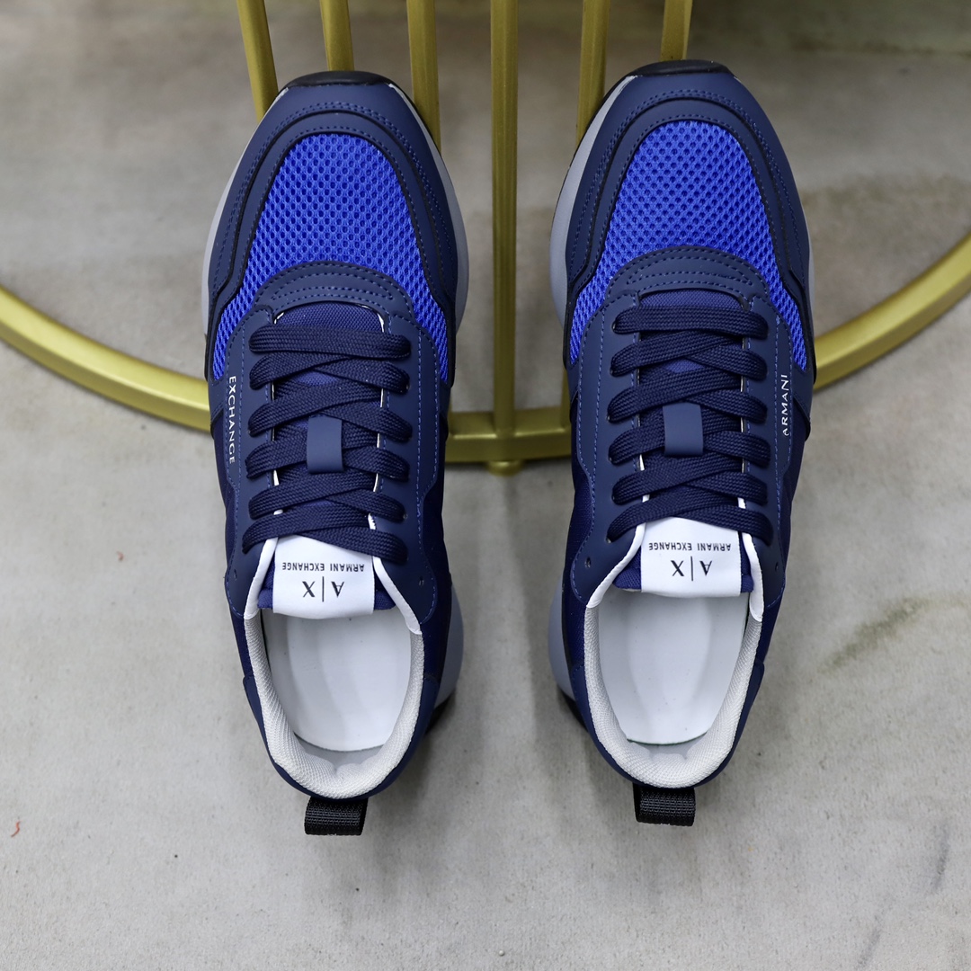 Precio de fábrica: Marca: Armani Tamaño estándar: 38-44 (45 personalizado) Grado: oficial con el mod