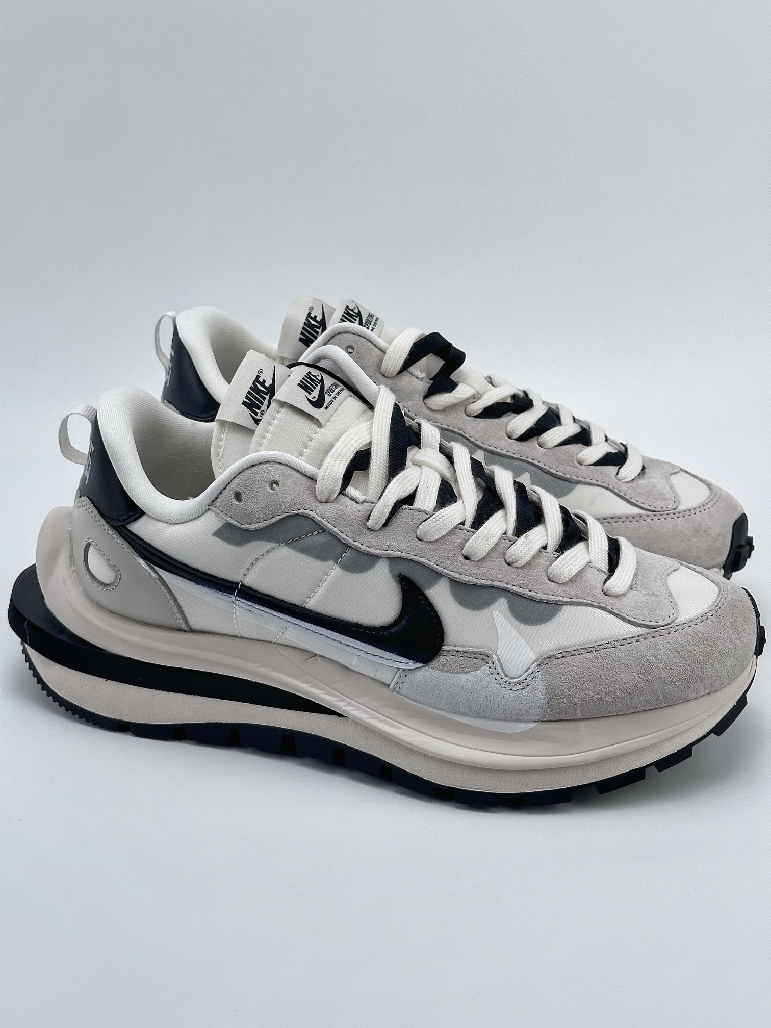 Sacai x Nike VaporWaffle 3.0”Beige Black”系列 DD1875-101