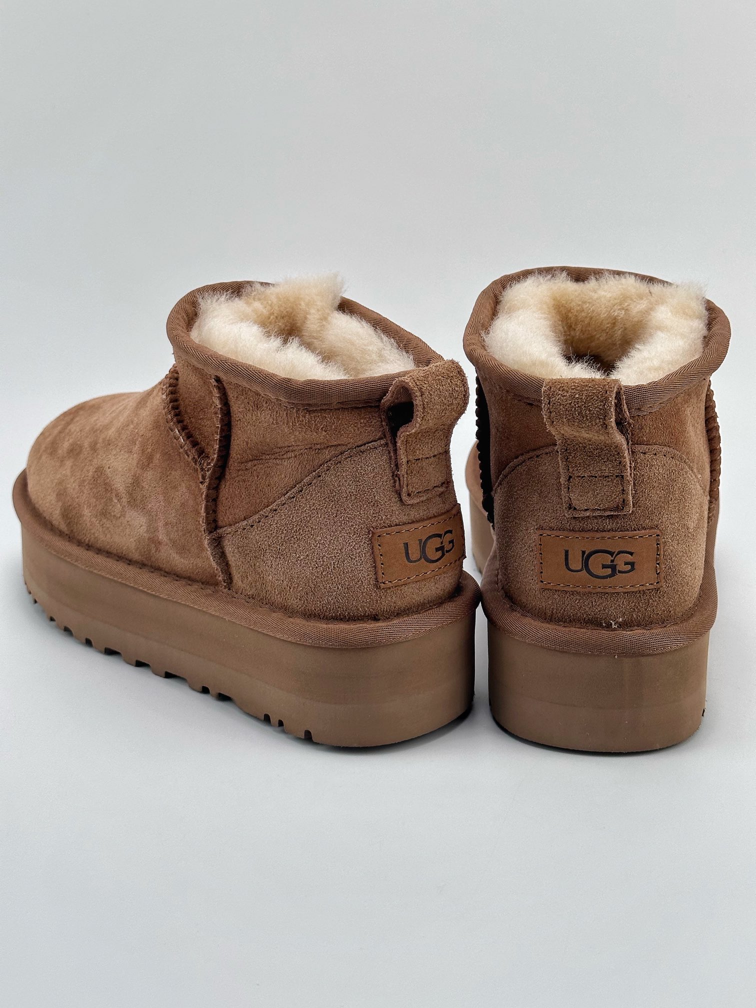 250 UGG2022秋冬新款 女士经典迷你厚底短筒靴