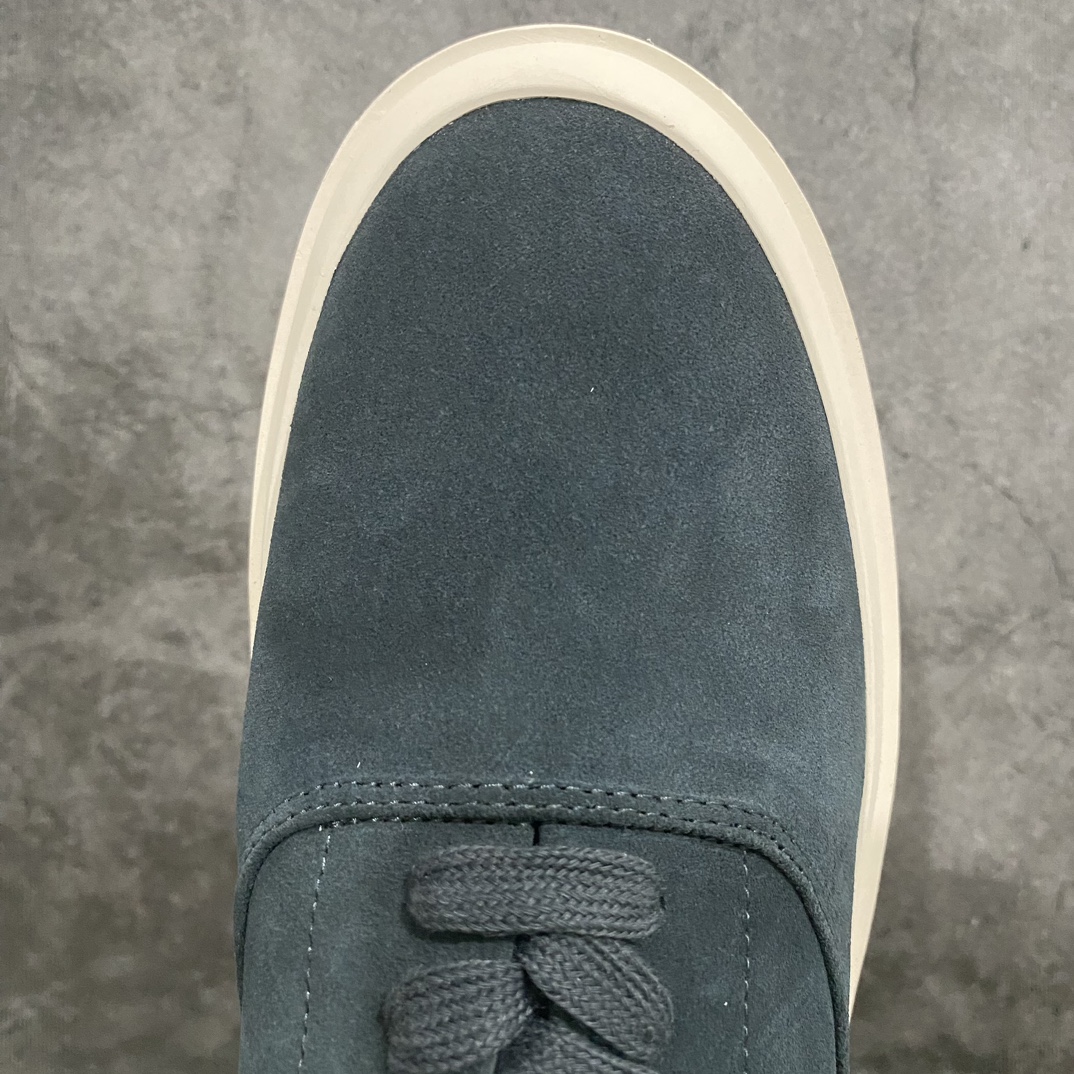 图片[5]-【莞产顶级】敬畏上帝/Fear of God FOG 101 Low Top Sneaker低帮板鞋 夜色蓝米白色n欧美范儿必备 洛杉矶街头奢牌n平底低帮增高系带百搭休闲运动板鞋附赠精致鞋带与配防尘袋配件采用翻毛皮与牛剖革鞋面材质 外置耐磨橡胶大底 货号：SR18-7000-SUE-010 Size：39-45-莆田鞋批发中心