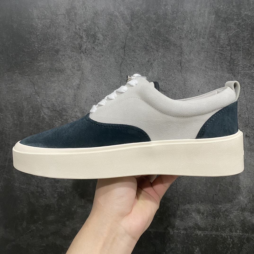 图片[2]-【莞产顶级】敬畏上帝/Fear of God FOG 101 Low Top Sneaker低帮板鞋 夜蓝浅灰米白色n欧美范儿必备 洛杉矶街头奢牌n平底低帮增高系带百搭休闲运动板鞋附赠精致鞋带与配防尘袋配件采用翻毛皮与牛剖革鞋面材质 外置耐磨橡胶大底 货号：SR18-7000-SUE-010 Size：39-45-莆田鞋批发中心