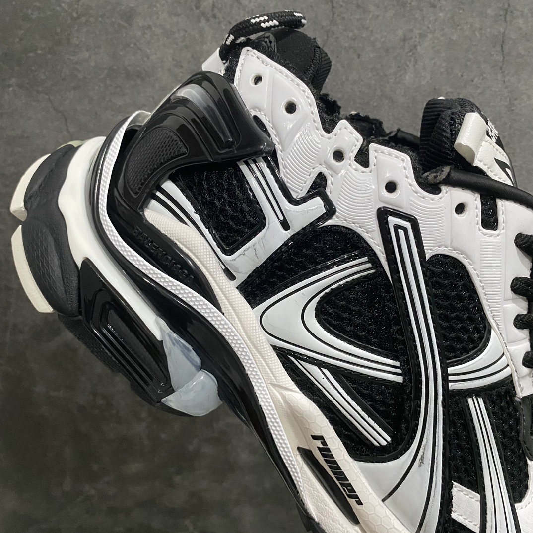 [VG version] BALENCIAGA Runner Balenciaga 7th generation black and white