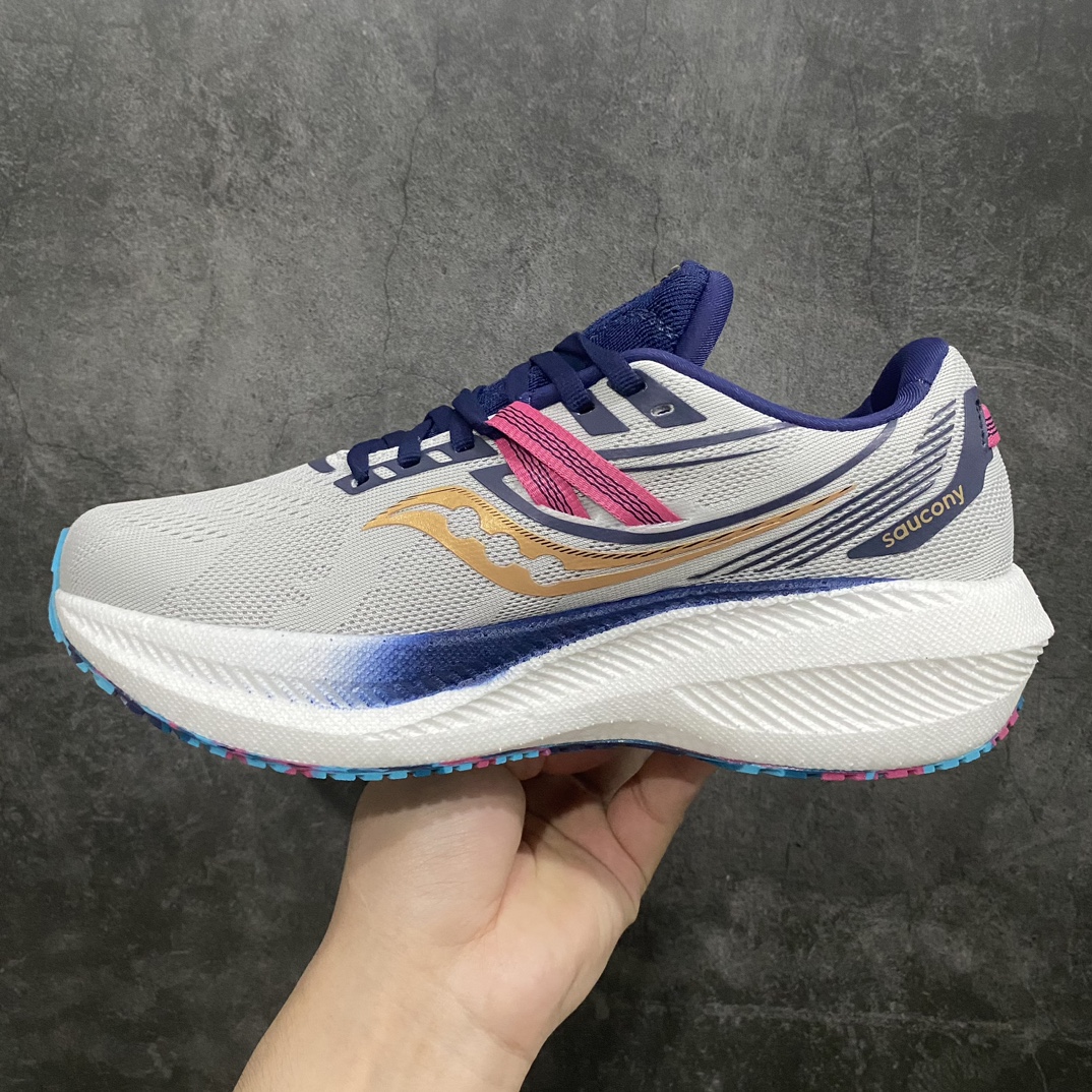 图片[2]-【纯原版】Saucony Triumph 20 索康尼胜利20代旗舰级缓震型跑鞋市场最高版本 区别市场通货真爆版本灰金n大底为PWRRUN+高弹缓震泡棉材质,兼具软和弹的性能，舒适踩S感，并非市场便宜版本的超软真爆底，鞋型立体直挺有型不软踏，中底带钢印，超高清洁度，硬质大鞋盒，非市场节约成本的小薄鞋盒，一分钱一分货！n此款性能相比前几代再升级：鞋面采用全新升级的工学网设计 贴合脚部更透气 中底部分使用最新的PWRRUN+材质 搭配PWRRUN+鞋垫使中底的大幅加厚 10mm坡差进一步提供缓震、回弹性能 内底则采用了FORMFIT动态适应系统 动态契合脚型 提升包裹性和舒适性 提供更卓越的动态回馈体验 XT-900橡胶大底 可提供良好的抓地力和较强抗磨性能 SIZE：36 36.5 37.5 38 38.5 39 40 40.5 41 42 42.5 43 44 44.5 45-莆田鞋批发中心