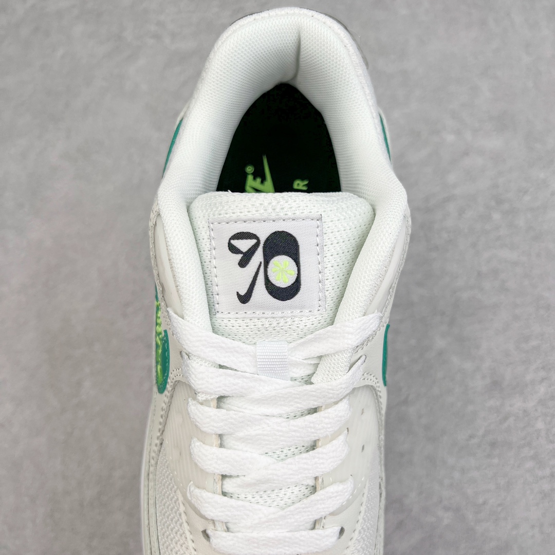 图片[5]-＃MX版 NK Air MAX 90 气垫复古减震跑步鞋 DO9850-100 经典重温 独家陆续补货 外单专供大厂出品 品质稳定 一百余色 终端操作 Air Max 90于1990年推出 来自Air Max系列 在Air Max 1的基础上改进而得 增加了气垫面积 外型上也更为流线 最特別的就是加入了菱纹塑胶嵌板 为Air Max 90增添了许多潮流气息 皮革鞋面 造就出色耐穿性和支撑力 Max Air缓震配置搭配泡棉中底 令Air Max 90轻盈而舒适 华夫格橡胶外底 铸就Air Max 90非凡的抓地力 而Air Max 90不仅是一双跑鞋 它成功跨越了时间的演进 成为了球鞋文化与潮流圈中最熟为人知的鞋款之一 尺码：36 36.5 37.5 38 38.5 39 40 40.5 41 42 42.5 43 44 44.5 45-选品中心