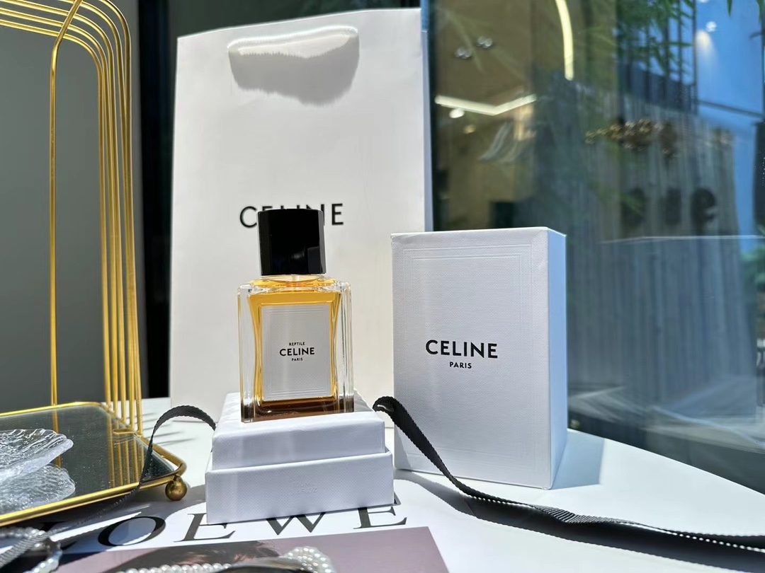 Celine Perfume Wholesale China
 Black White Winter Collection