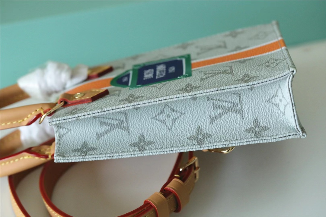 PETIT SAC PLAT 手袋 3