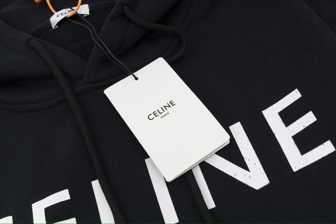 CELINE Handbags: High-Quality Fabrics and Impeccable Details for Fashion Enthusiasts - 图片 5