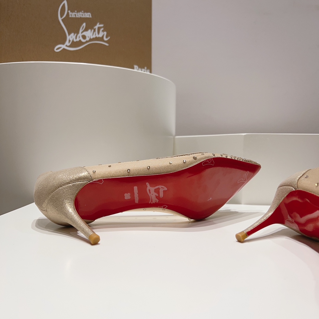 顶级版ChristianLouboutin2023s原版做货重工CL经典水晶高跟单鞋︎鞋面采用高密度网纱