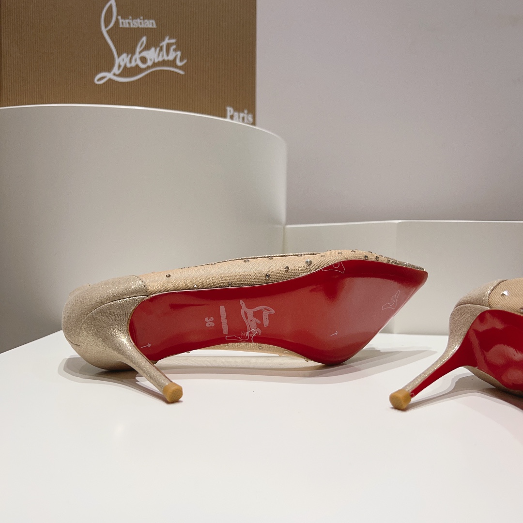 顶级版ChristianLouboutin2023s原版做货重工CL经典水晶高跟单鞋︎鞋面采用高密度网纱