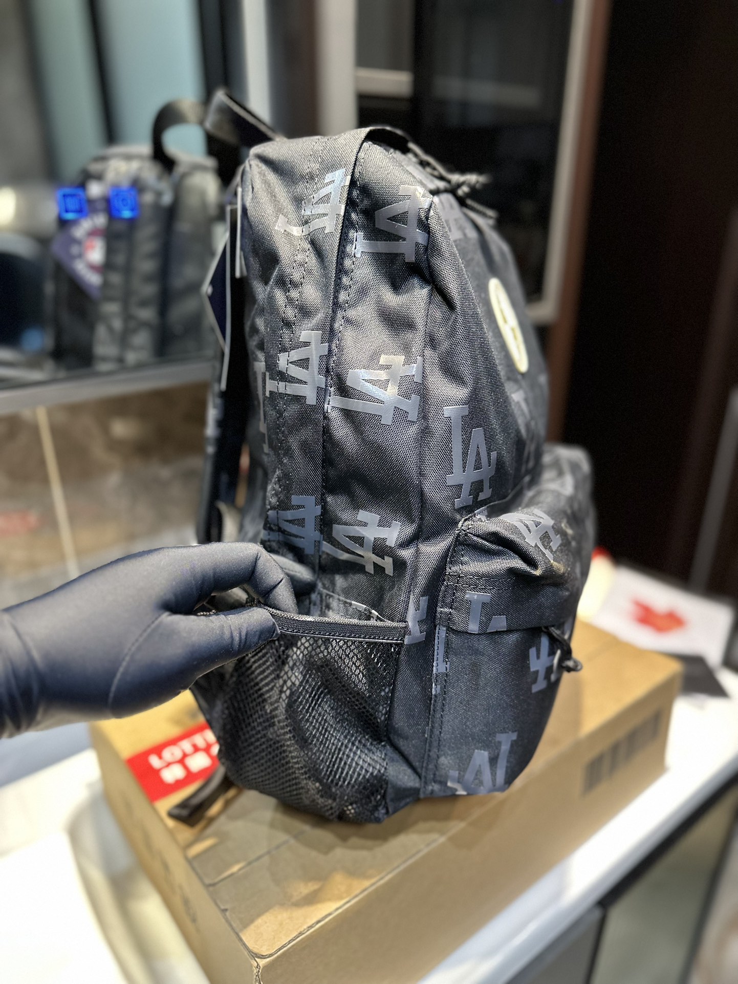 Zenium MLB NY Canvas Double-Shoulder Packs: Yankees Theme, Old School Design, Size 30, 38cm - 图片 6
