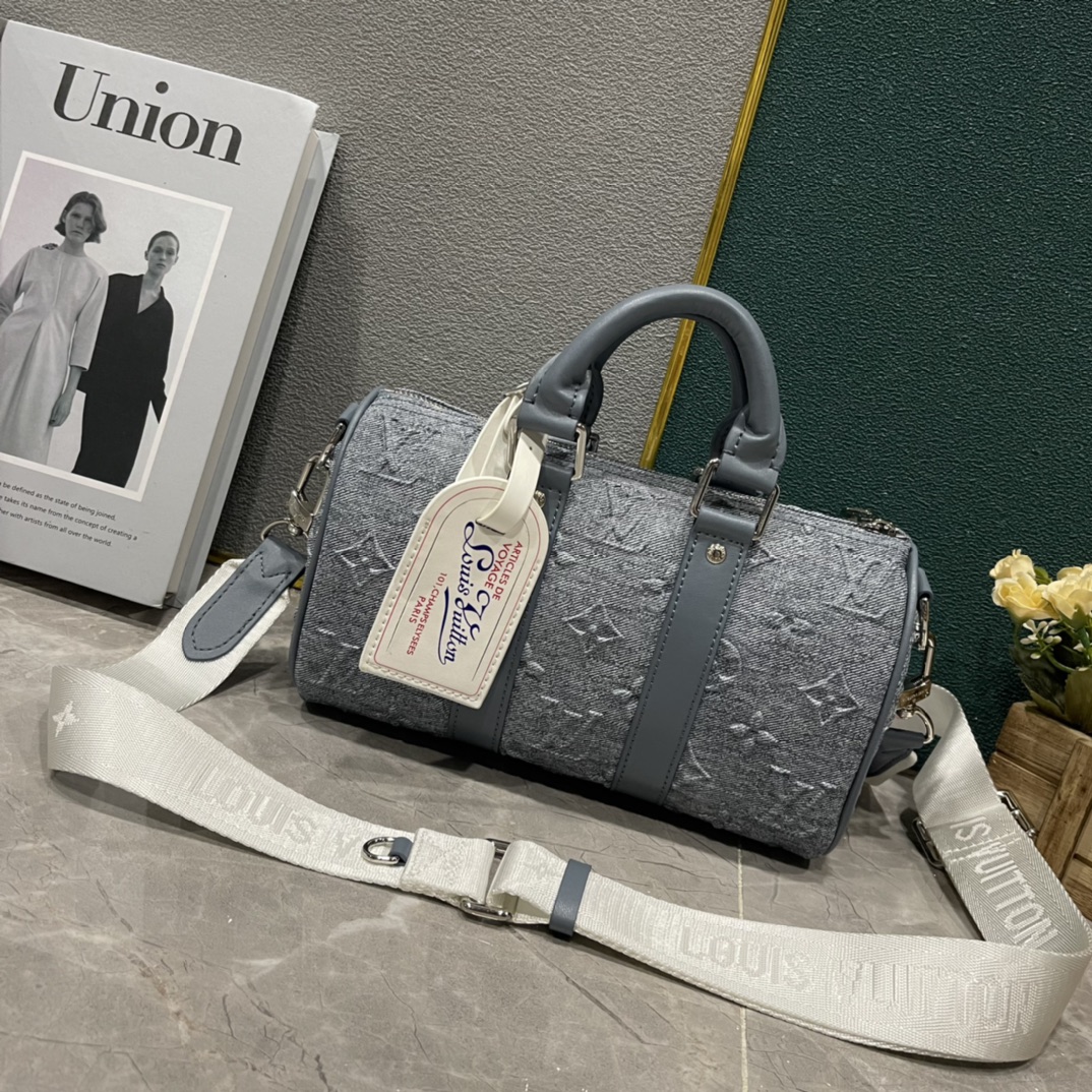 Louis Vuitton LV Keepall Bags Handbags Canvas Vintage M22762