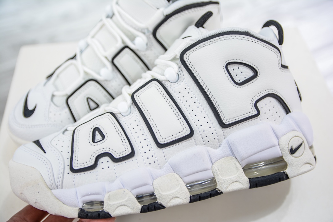 PP version of the original NK Air More Uptempo '96 OG Pippen AIR DO6718-100