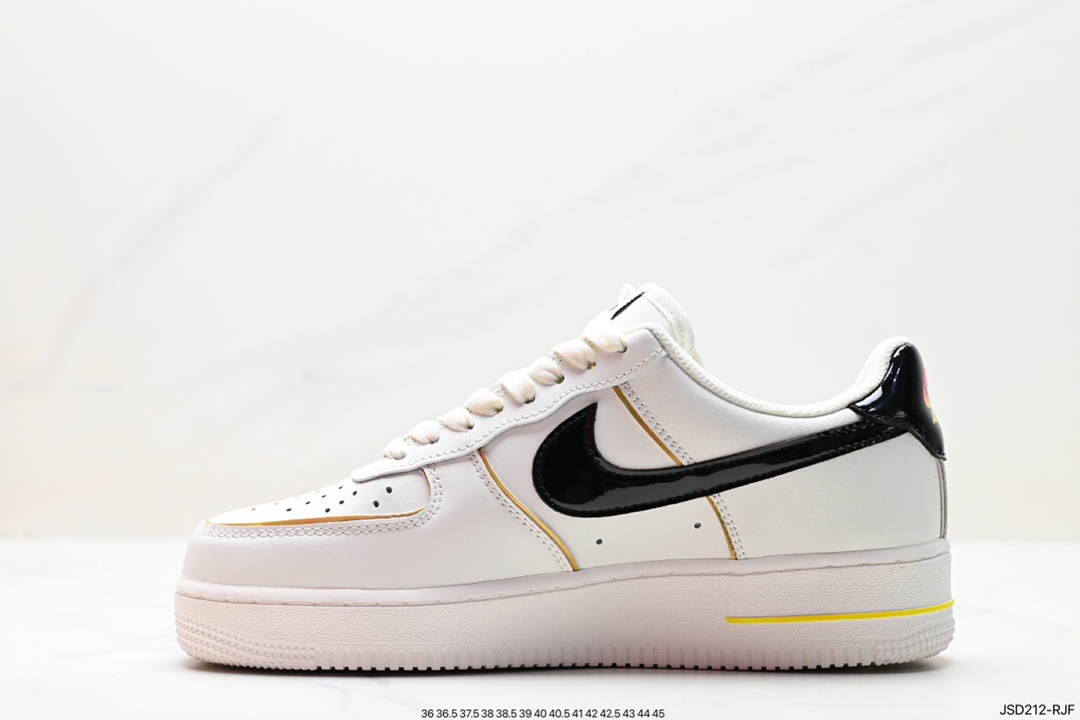 Air Force 1 ‘07 空军一号 采用了整体外观的工具灰色 ZX9856-599