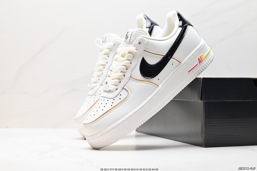 Air Force 1 ‘07 空军一号 采用了整体外观的工具灰色 ZX9856-599