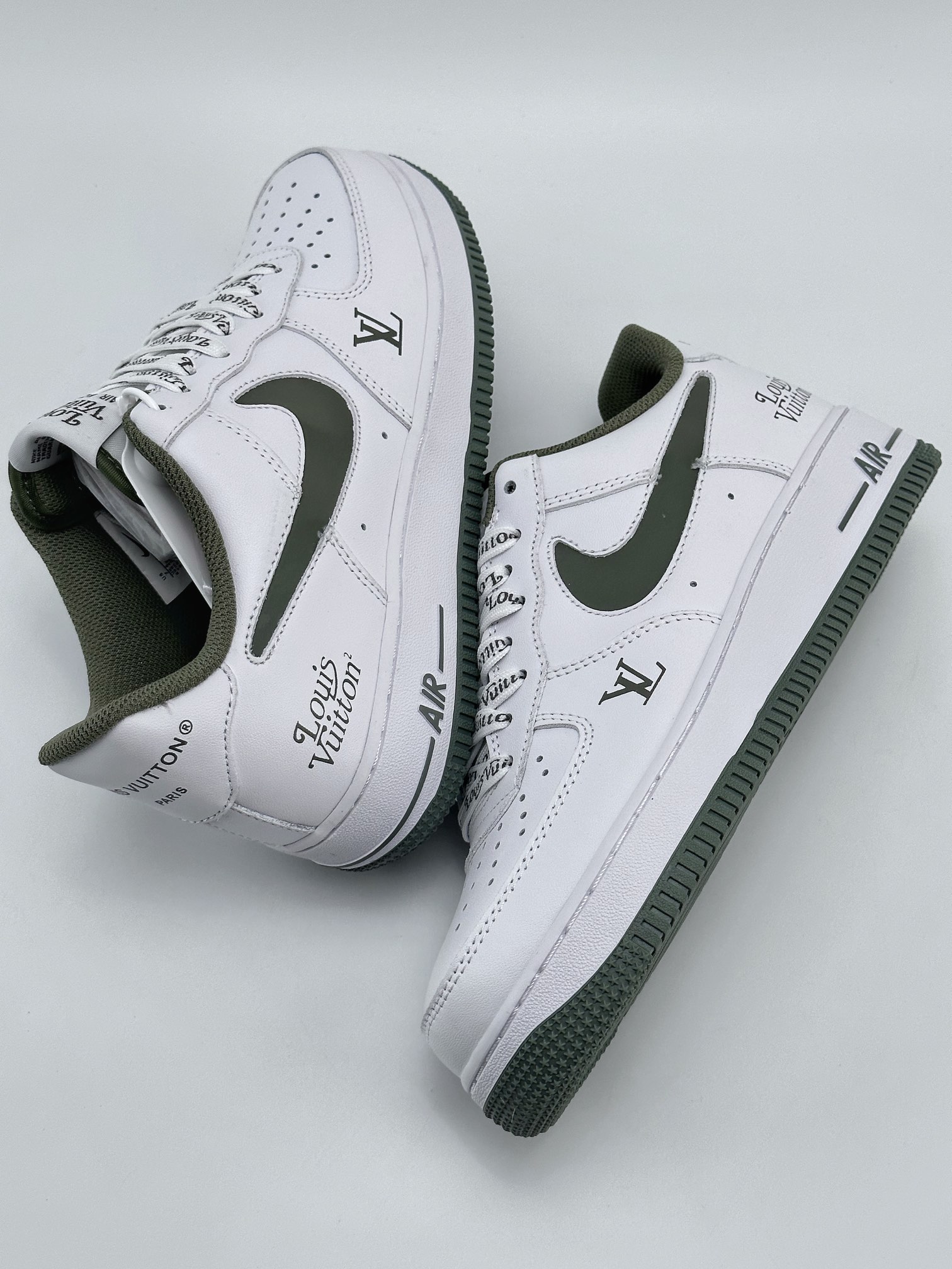 Nike Air Force 1 Low 07 x Louis Vuitton Printed Collaboration LV1898-835