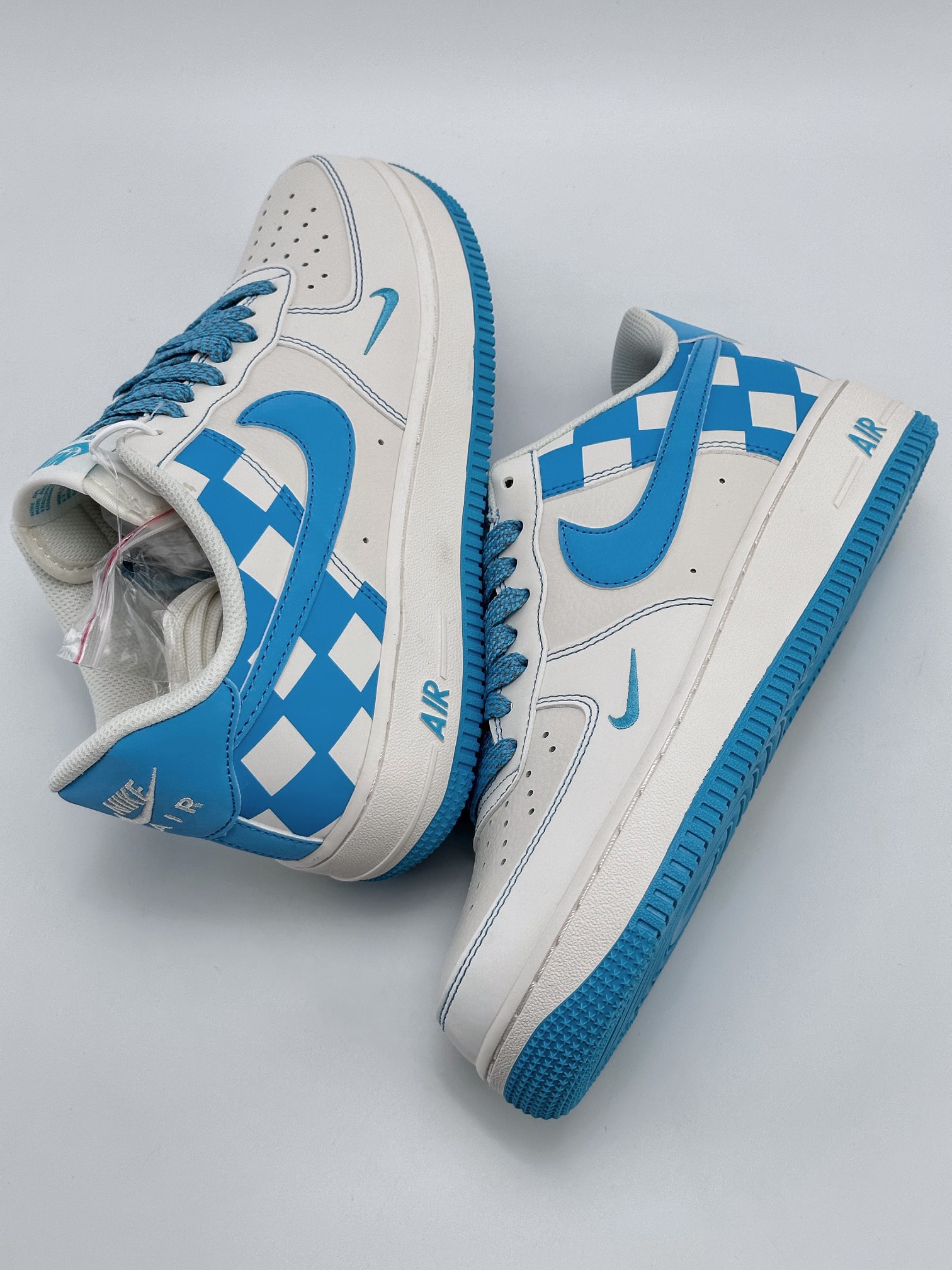 Nike Air Force 1 Low 07 白青棋盘 GZ5688