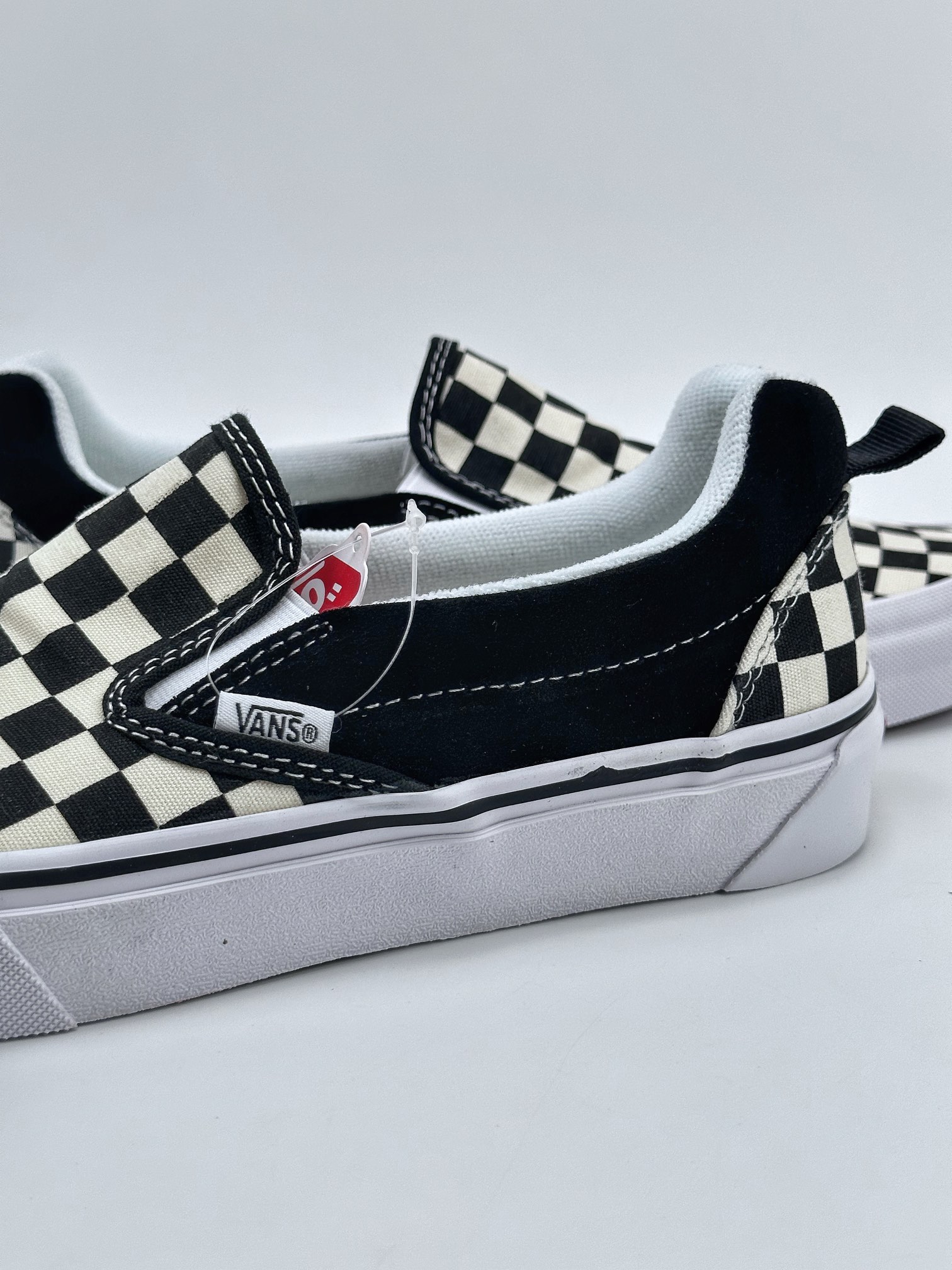 Vans Knu Slip comfortable one-step black and white checkerboard lazy set men's and women's skateboard shoes VN0009QDQXH