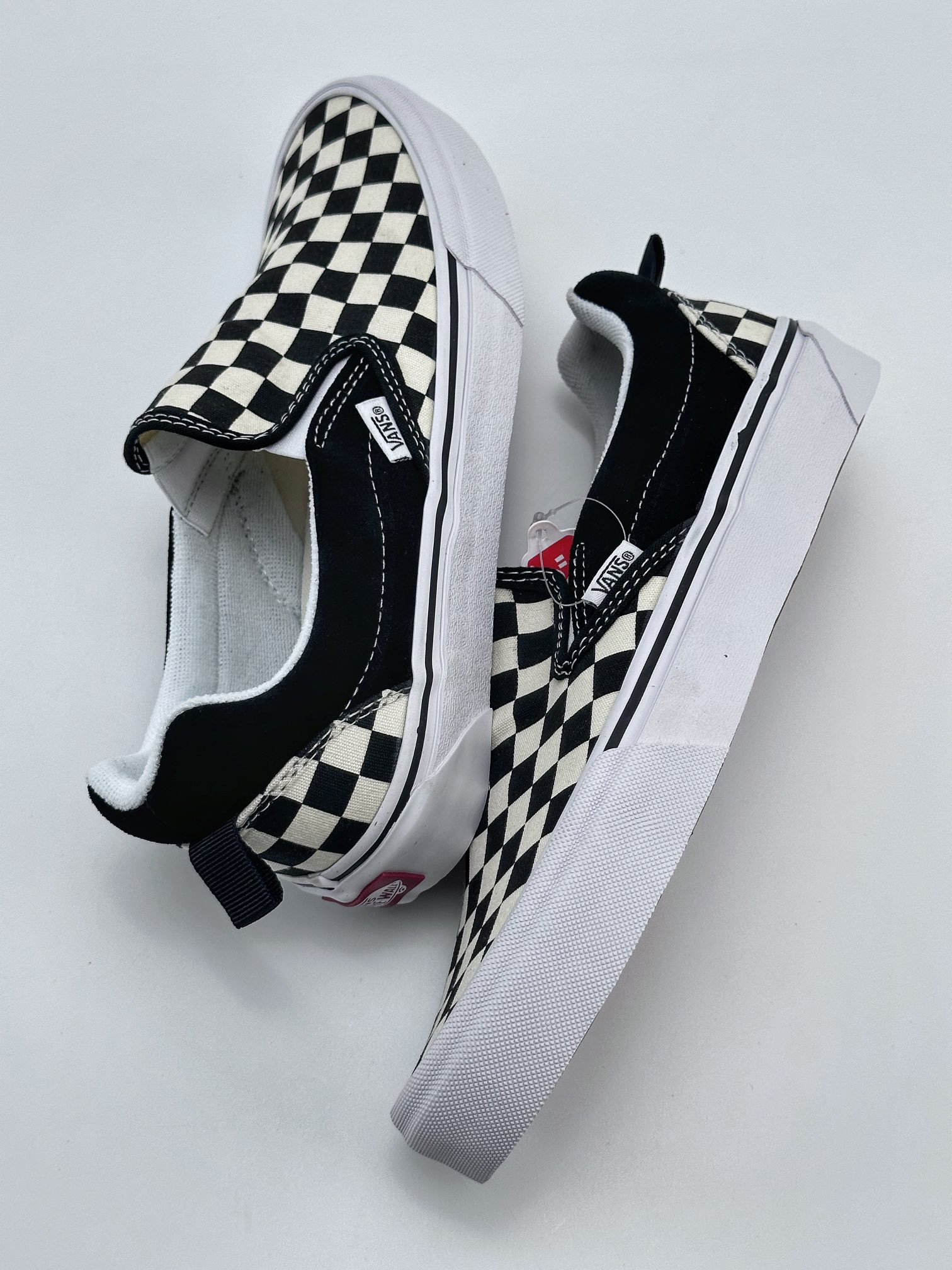 Vans Knu Slip comfortable one-step black and white checkerboard lazy set men's and women's skateboard shoes VN0009QDQXH