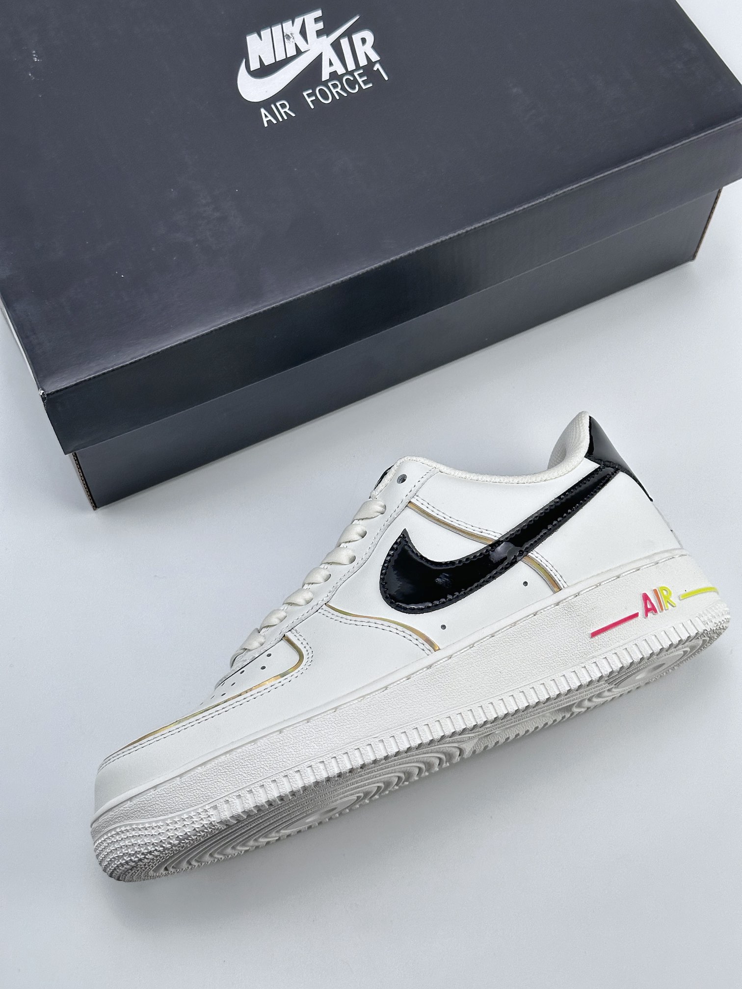 Nike Air Force 1 Low 07 白彩漆皮勾 ZX9856-599