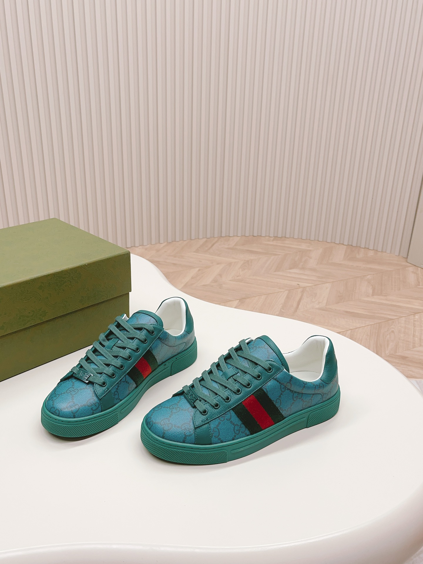 最新色系！Gucci2023休闲运动