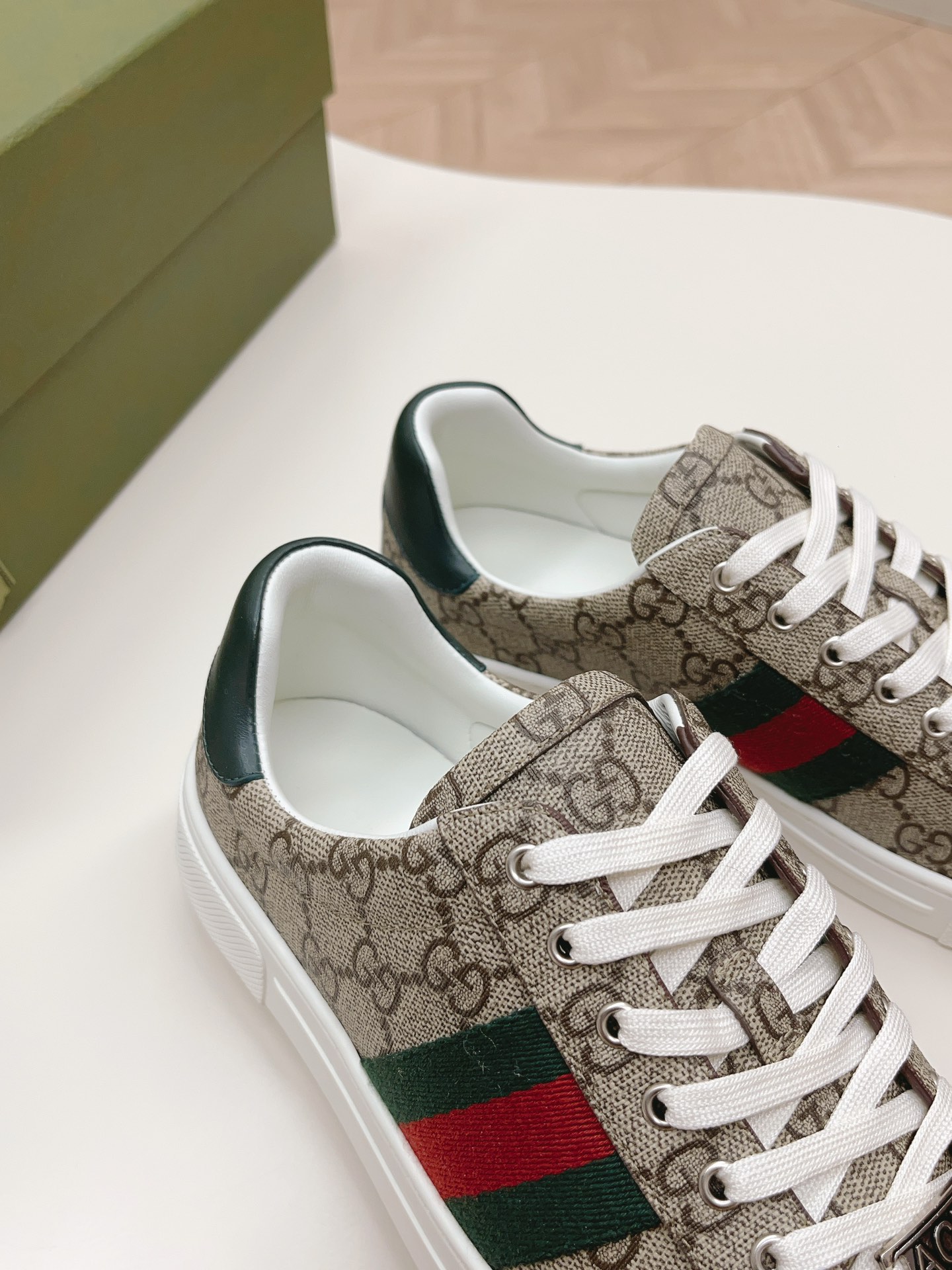 最新色系！Gucci2023休闲运动