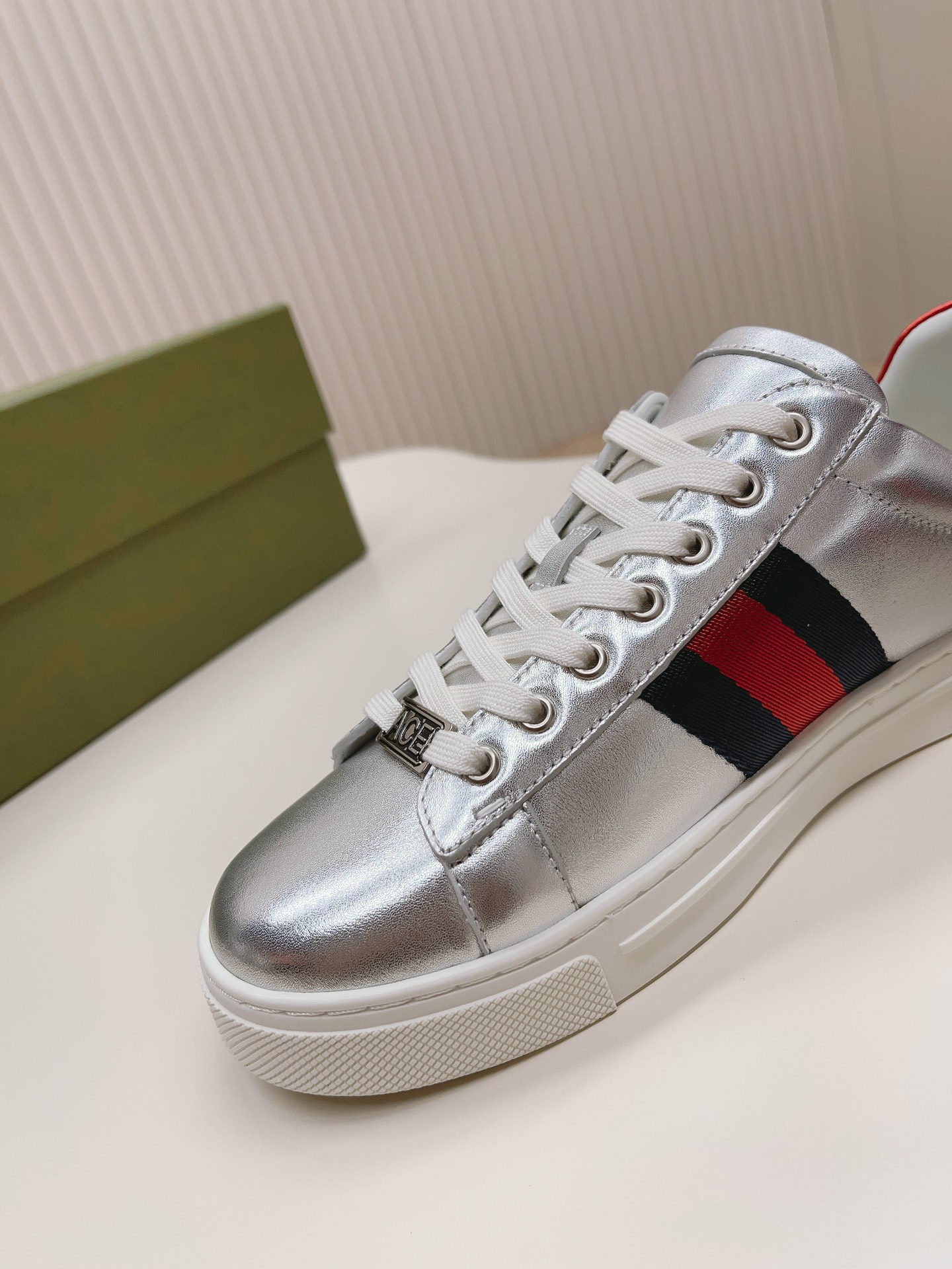 最新色系！Gucci2023休闲运动