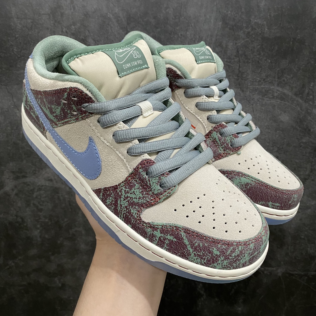 【纯原C版】Crenshaw Skate Club x Nike SB Dunk Low Pro”Multi-Color” CSC联名扣篮板鞋“浅灰天蓝酒红绿”FN4193-100