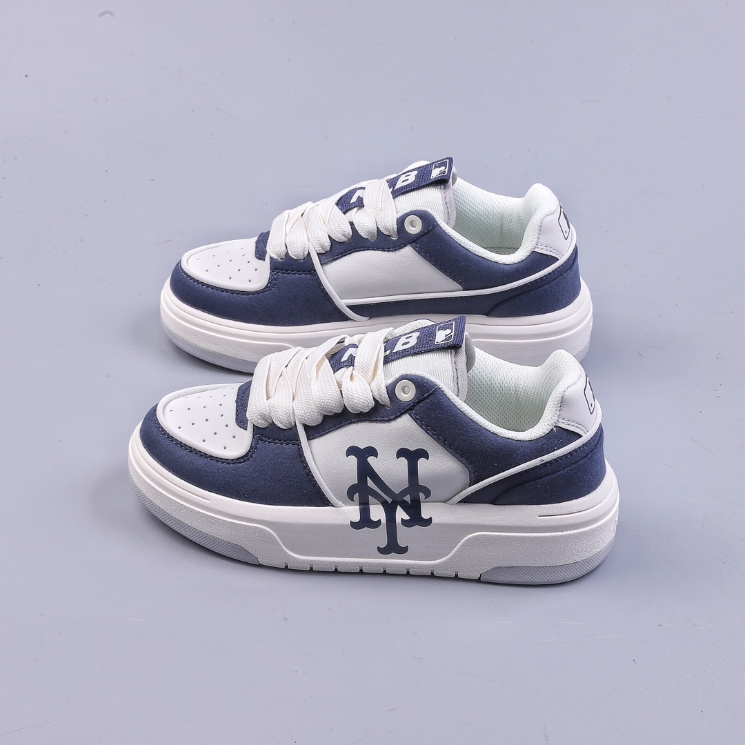 MLB Chunky Classic New York Yankees Platform Sneakers