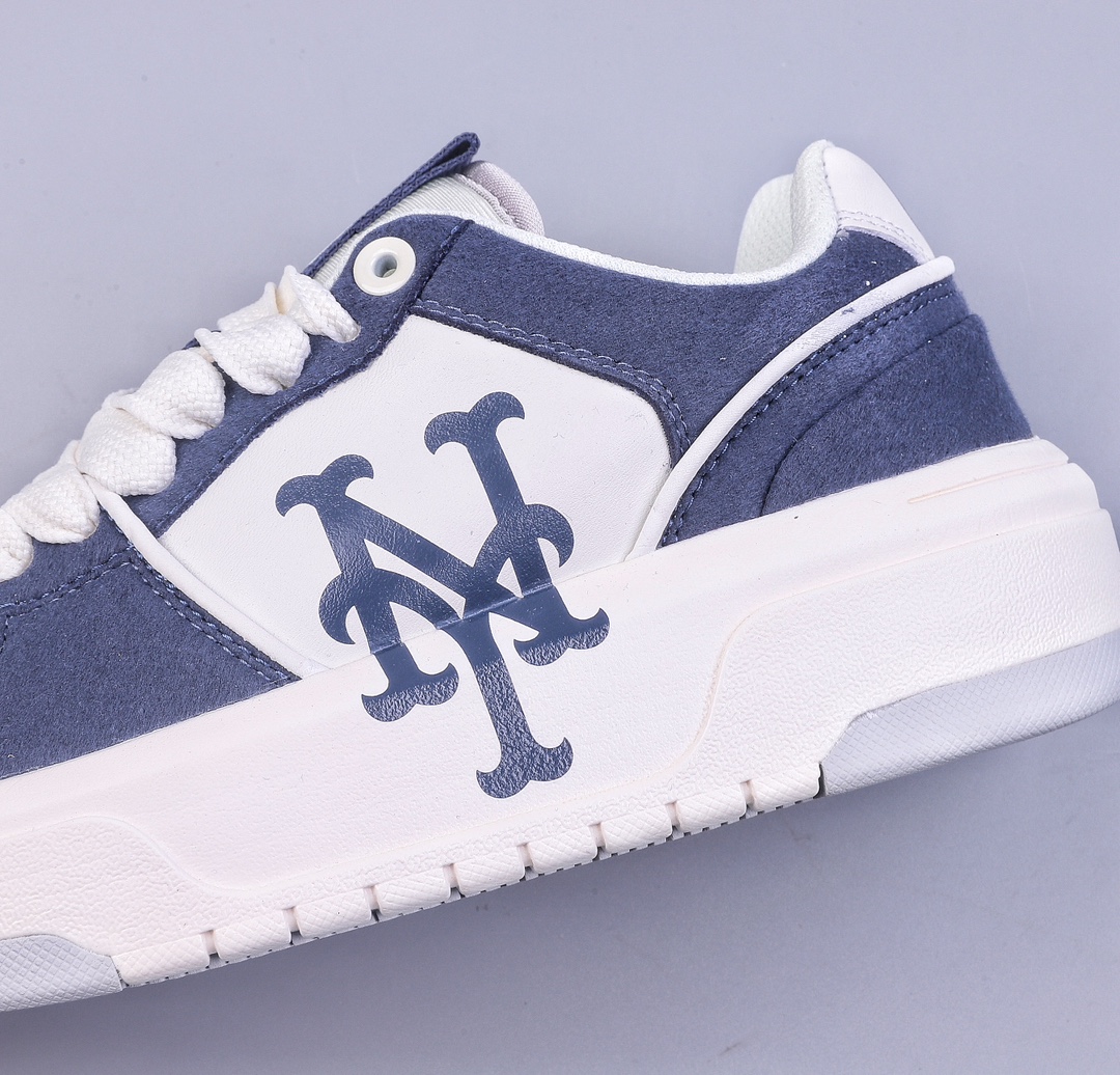 MLB Chunky Classic New York Yankees Platform Sneakers