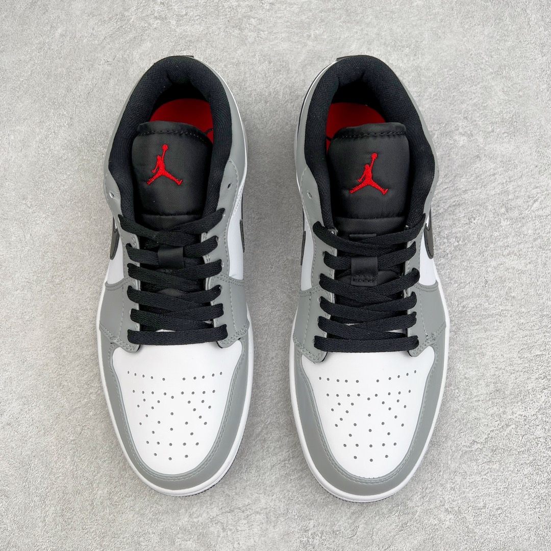 图片[2]-💰120 ＃yh版 超强套现福利‼Air Jordan AJ1 Low 低帮系列 知名大厂出品 工厂配套商长期套现 正常出厂触碰不到的单价 百分百全新货品 零氧化发霉 给足利润空间操作 超乎所想的高性价比 原装楦头纸板开发 完美鞋型 超高清洁度 鞋型不臃肿别扭 原厂内置全掌气垫 A模大底 鞋舌AJ原厂专用牛津布 AJ专用反口珍珠布 原厂无杂质高弹内里海棉 特殊封边弹力鞋带 原鞋开模 拒绝公底 购置公司同步原材料 都有细节原汁原味 忠于原版 SIZE：36 36.5 37.5 38 38.5 39 40 40.5 41 42 42.5 43 44 44.5 45 46 47.5 编码：Dby1936090-运动鞋