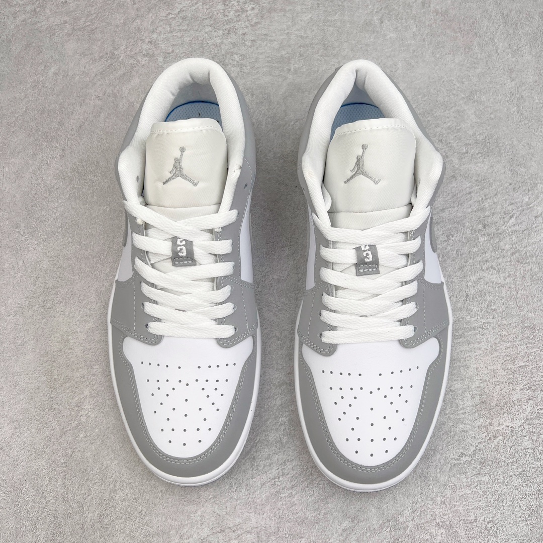 图片[2]-💰120 ＃yh版 超强套现福利‼Air Jordan AJ1 Low 低帮系列 知名大厂出品 工厂配套商长期套现 正常出厂触碰不到的单价 百分百全新货品 零氧化发霉 给足利润空间操作 超乎所想的高性价比 原装楦头纸板开发 完美鞋型 超高清洁度 鞋型不臃肿别扭 原厂内置全掌气垫 A模大底 鞋舌AJ原厂专用牛津布 AJ专用反口珍珠布 原厂无杂质高弹内里海棉 特殊封边弹力鞋带 原鞋开模 拒绝公底 购置公司同步原材料 都有细节原汁原味 忠于原版 SIZE：36 36.5 37.5 38 38.5 39 40 40.5 41 42 42.5 43 44 44.5 45 46 47.5 编码：Dby1936090-运动鞋