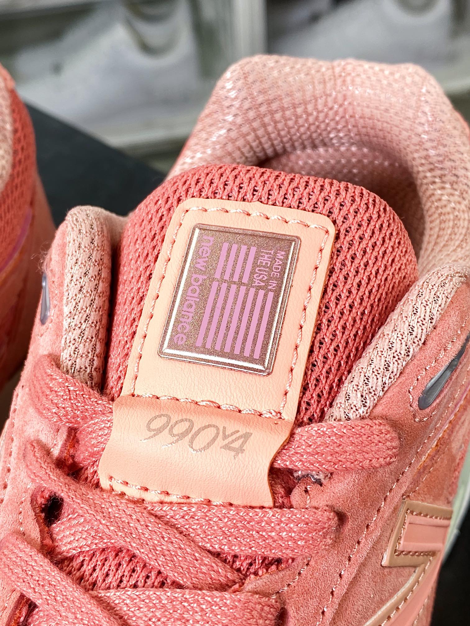 240 新百伦New Balance in USA M990V4”Sunrise Rose”系列美产跑步鞋“日出玫瑰粉”M990SR4