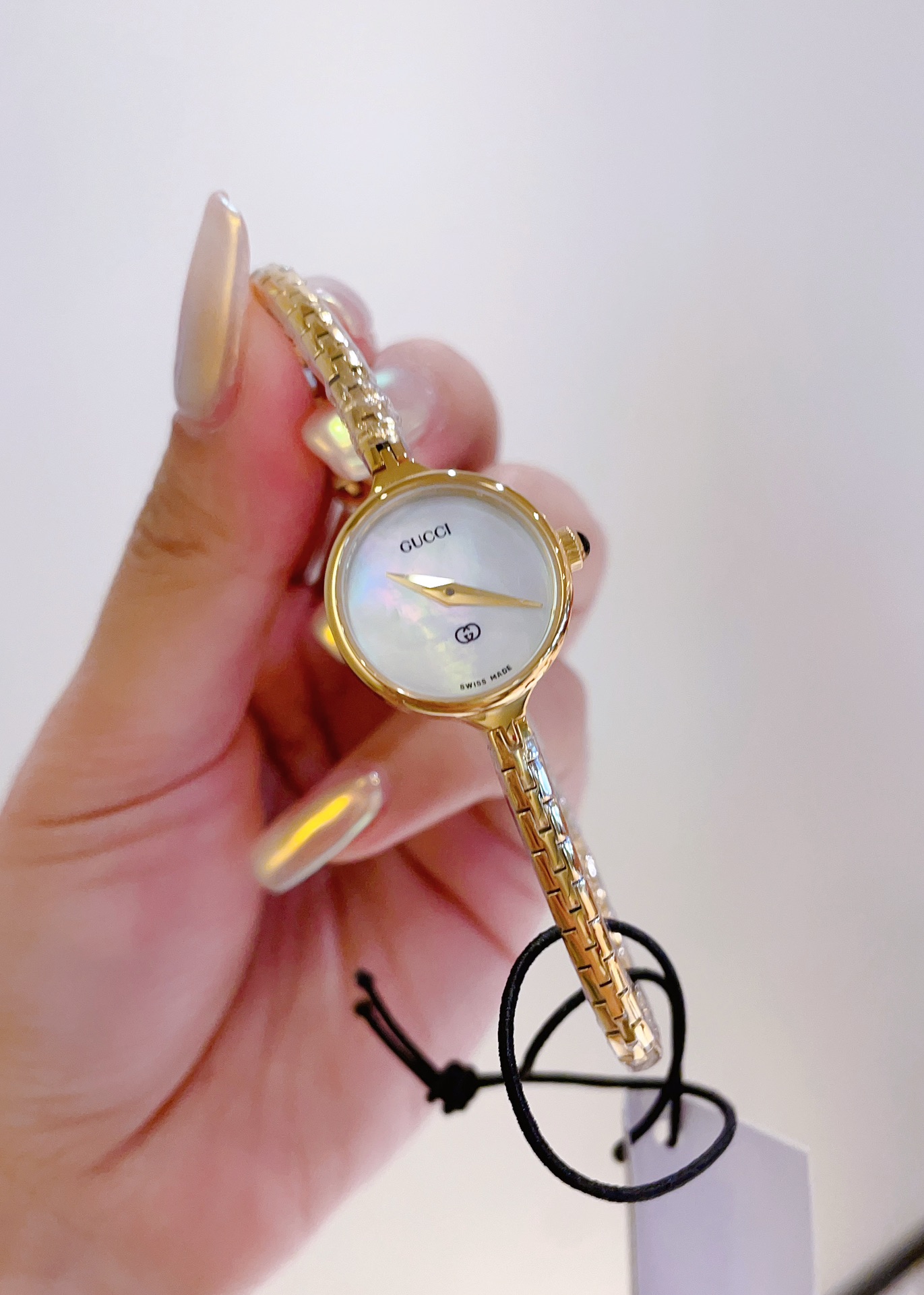 Vintage Gucci Watch: Timeless Style with Japanese Influence, Swiss Movement, 23mm Fine Chain - 图片 4