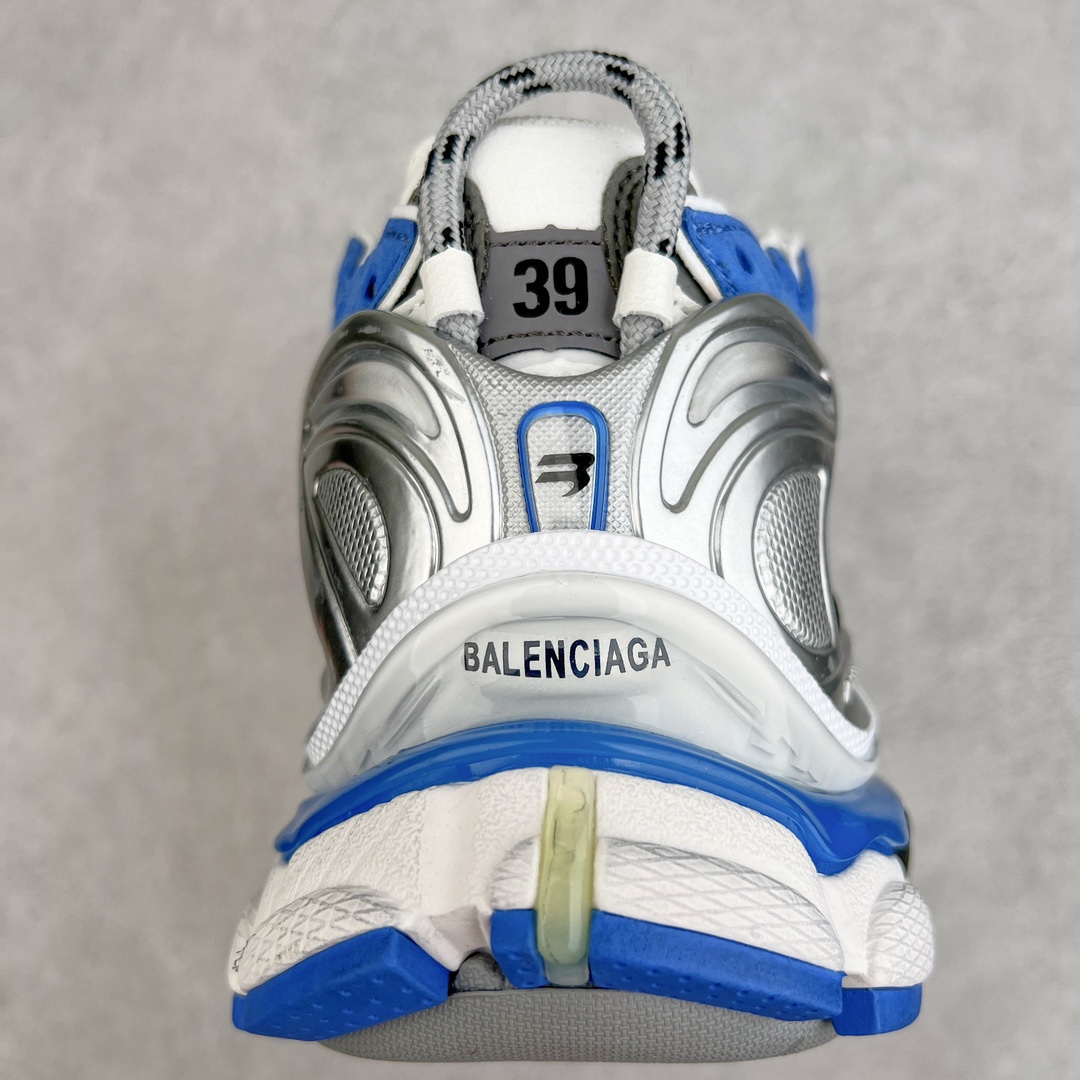 图片[8]-💰460 ＃VG零售版 BALENCIAGA Runner Sneaker 巴黎世家七代慢跑系列低帮复古野跑潮流运动鞋老爹鞋 尼龙和网布材质 磨损效果 鞋头边缘印有尺码 背面浮印尺码 外侧印有跑者徽标 鞋舌刺绣 Balenciaga 品牌标识 鞋跟背面 Balenciaga品牌标识 材质采用65%聚氨酯、35%聚酯纤维 全新 Runner 鞋型轮廓借鉴于 2000 年初的复古线条 搭载大网眼面料制成鞋面基础，由粉色、白色尼龍与橡胶质地覆盖鞋面诠释线条感 当中透过几道手缝线与折损痕更是精准的掌握历经时间淬炼的破旧痕迹 延续其手法至鞋领、鞋跟、鞋带、中底等部分均饰有破损及脏污之貌 尤其是鞋领处与鞋带孔眼条更是采用不规则做旧技术将内容物泡棉随机露出 尺码：35 36 37 38 39 40 41 42 43 44 45 46 编码：by5936030-运动鞋