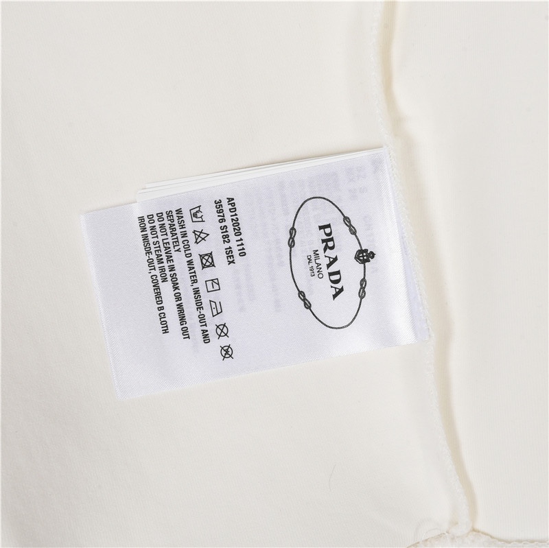 Prada /普拉达 经典红色饰条圆领卫衣