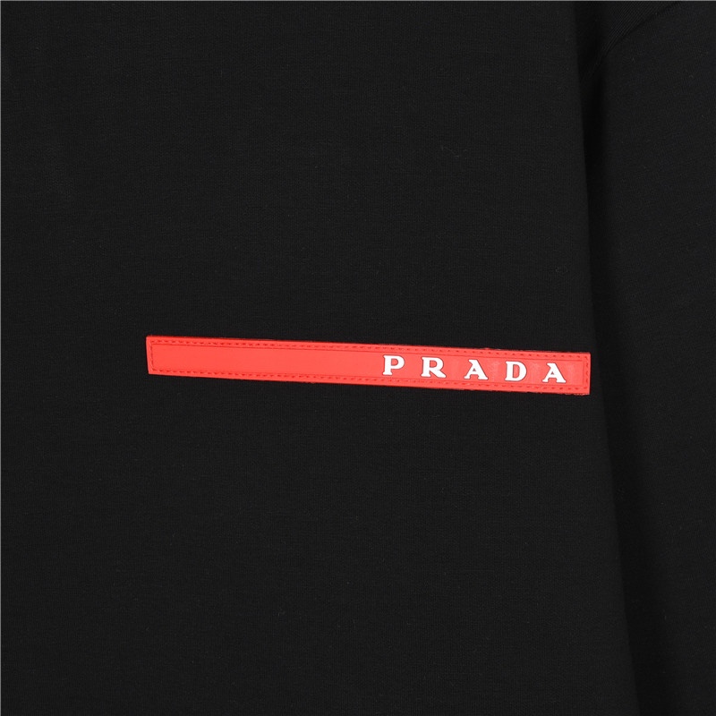 Prada /普拉达 经典红色饰条圆领卫衣