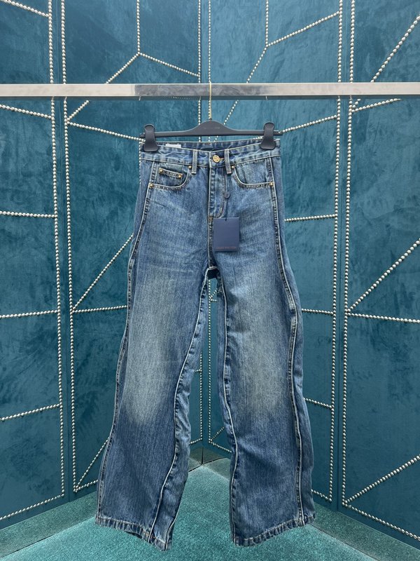 Louis Vuitton Clothing Pants & Trousers