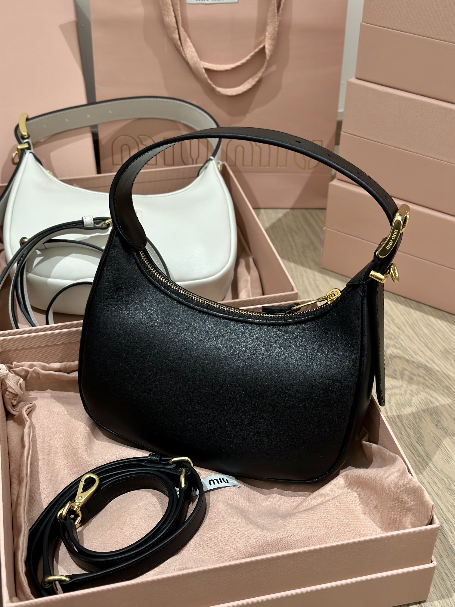 [Miu Miu Women