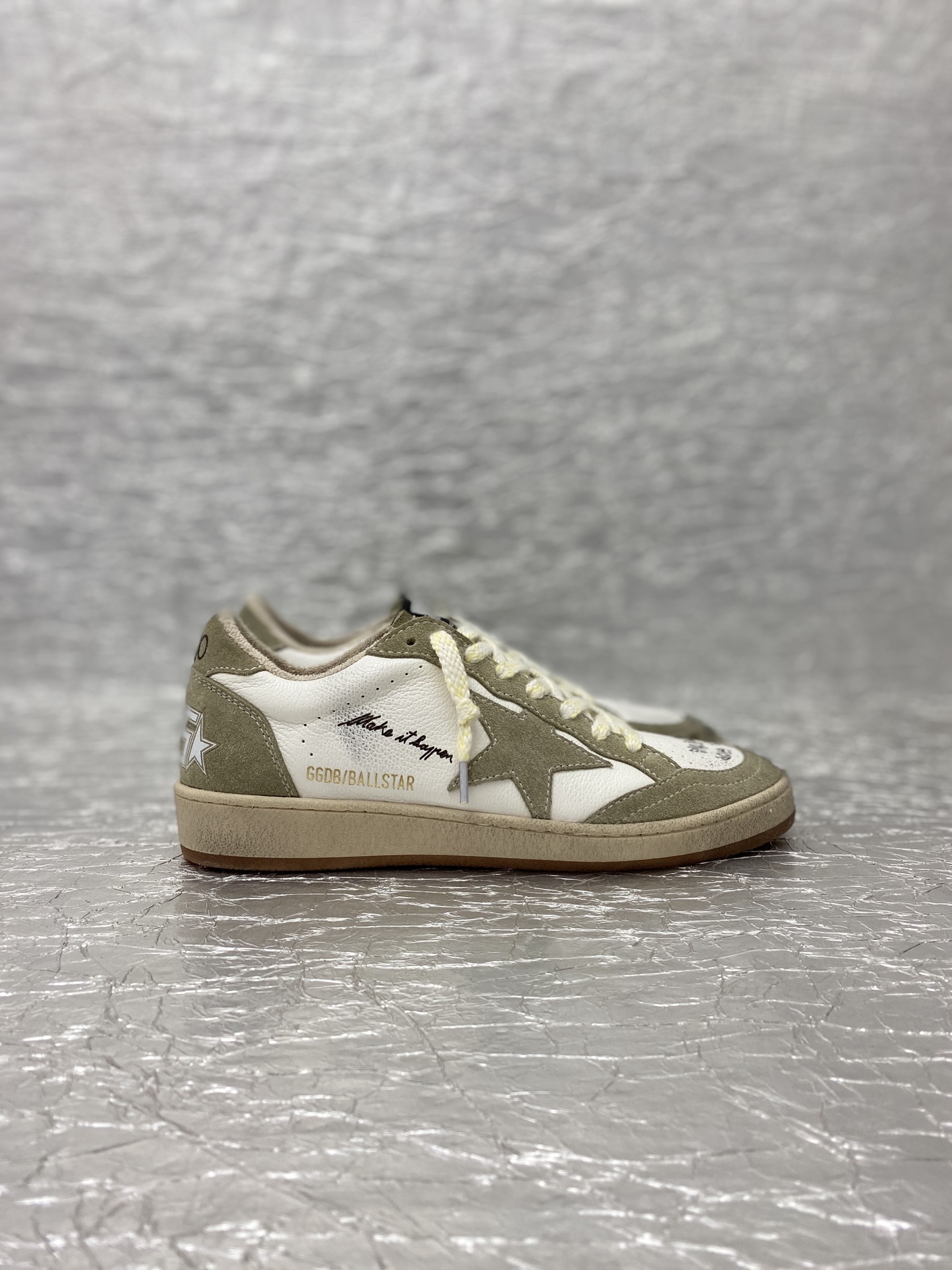 Golden Goose Skateboard Shoes Gold Red Women Men Cowhide